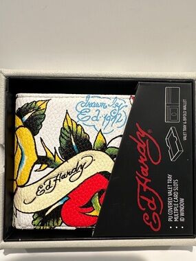 NWT Ed Hardy Men’s Bifold Wallet with Card, ID, Coin and Bill slots.